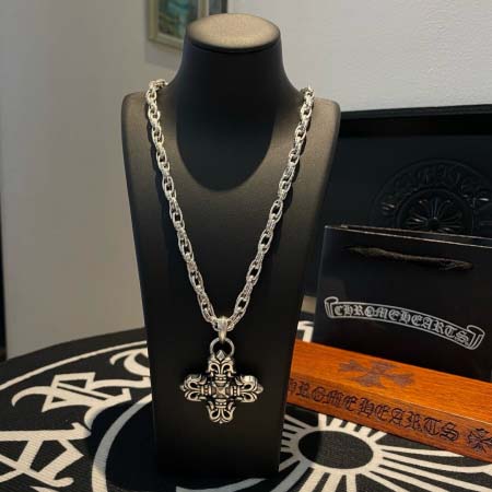 2025年9月25日入荷新品Chrome Heartsネック...