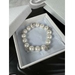 2025年9月25日入荷新品Diorブレスレットギフト/誕生日/記念品/アクセサリーxin工場