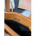 2025年9月25日入荷新品MiuMiuギフト/誕生日/記念品/アクセサリーxin工場