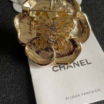2025年9月25日入荷新品Chanelブローチギフト/誕生日/記念品/アクセサリーxin工場