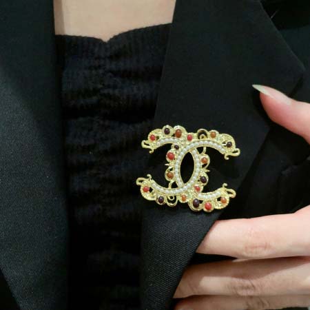 2025年9月25日入荷新品Chanelブローチギフト/誕生...