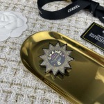 2025年9月25日入荷新品Chanelブローチギフト/誕生日/記念品/アクセサリーxin工場