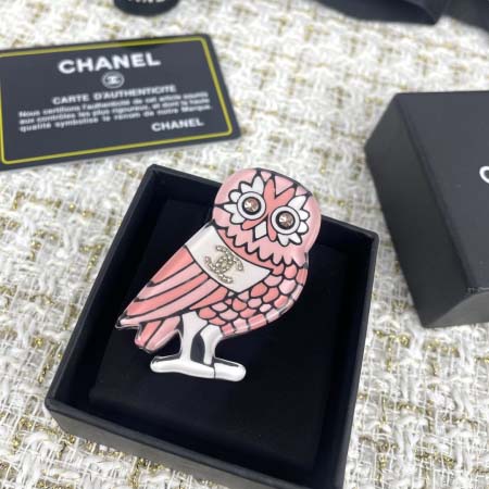 2025年9月25日入荷新品Chanelブローチギフト/誕生...