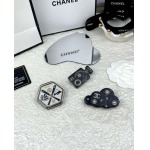 2025年9月25日入荷新品Chanelブローチギフト/誕生日/記念品/アクセサリーxin工場