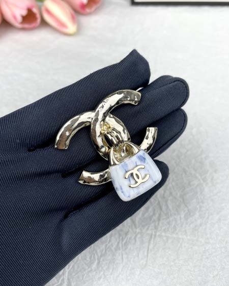 2025年9月25日入荷新品Chanelブローチギフト/誕生...