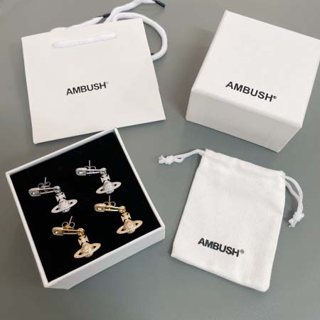 2025年9月25日入荷新品Vivienneピアスギフト/誕...