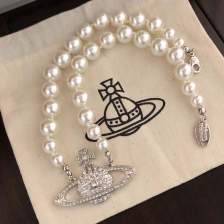 2025年9月25日入荷新品Vivienneギフト/誕生日/...