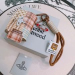 2025年9月25日入荷新品Vivienne キーホルダー ギフト/誕生日/記念品/アクセサリーxin工場