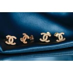 2025年9月25日入荷新品Chanelピアスギフト/誕生日/記念品/アクセサリーxin工場