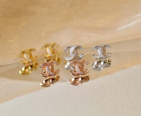 2025年9月25日入荷新品Chanelピアスギフト/誕生日...