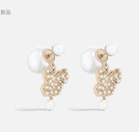 2025年9月26日入荷新品Diorピアスギフト/誕生日/記...