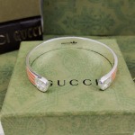 2025年9月26日入荷新品Gucci 腕輪/ブレスレットギフト/誕生日/記念品/アクセサリーxin工場