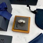 2025年9月26日入荷新品Apm monaco 指輪ギフト/誕生日/記念品/アクセサリーxin工場