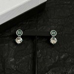 2025年9月26日入荷新品miumiuピアスギフト/誕生日/記念品/アクセサリーxin工場