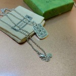2025年9月26日入荷新品Gucci ネックレスギフト/誕生日/記念品/アクセサリーxin工場