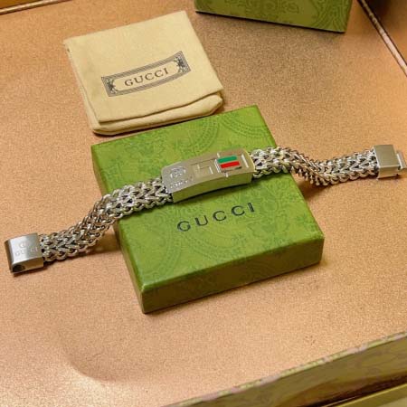 2025年9月26日入荷新品Gucci ブレスレットギフト/...