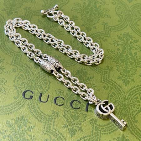 2025年9月26日入荷新品Gucci ネックレスギフト/誕...