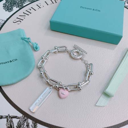 2025年9月26日入荷新品Tiffanyブレスレットギフト...