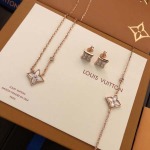 2025年9月26日入荷新品Louis Vuittonブレスレットギフト/誕生日/記念品/アクセサリーxin工場