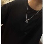 2025年9月26日入荷新品Louis Vuittonネックレスギフト/誕生日/記念品/アクセサリーxin工場