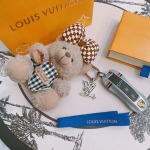 2025年9月26日入荷新品Louis Vuitton キーホルダー ギフト/誕生日/記念品/アクセサリーxin工場