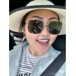 2025年9月26日入荷秋冬新作 miumiuセット上下ファッション/誕生日プレゼント/贈り物 can工場