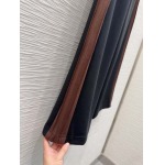 2025年9月26日入荷秋冬新作LOEWEスラックスファッション/誕生日プレゼント/贈り物 can工場