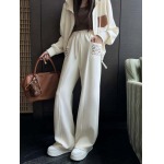 2025年9月26日入荷秋冬新作LOEWEセット上下ファッション/誕生日プレゼント/贈り物 can工場