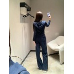 2025年9月26日入荷秋冬新作 miumiuジャケットファッション/誕生日プレゼント/贈り物 can工場