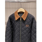 2025年9月26日入荷秋冬新作 miumiuジャケットファッション/誕生日プレゼント/贈り物 can工場