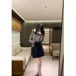 2025年9月26日入荷秋冬新作 miumiuニットのセーターファッション/誕生日プレゼント/贈り物 can工場