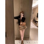 2025年9月26日入荷秋冬新作MIUMIUニットファッション/誕生日プレゼント/贈り物 can工場