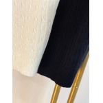 2025年9月26日入荷秋冬新作 miumiuニットのセーターファッション/誕生日プレゼント/贈り物 can工場