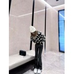 2025年9月26日入荷秋冬新作Louis Vuittonニットのセーターファッション/誕生日プレゼント/贈り物 can工場