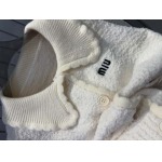 2025年9月26日入荷秋冬新作 miumiuニットのセーターファッション/誕生日プレゼント/贈り物 can工場