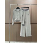 2025年9月27日入荷秋冬新作Burberry上下ファッション/誕生日プレゼント/贈り物 can工場