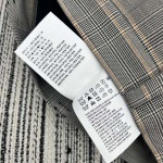 2025年9月27日入荷秋冬新作 miumiuハーフスカートファッション/誕生日プレゼント/贈り物 can工場