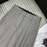 2025年9月27日入荷秋冬新作 miumiuズボンファッション/誕生日プレゼント/贈り物 can工場