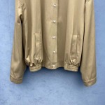 2025年9月27日入荷秋冬新作 miumiuジャケットファッション/誕生日プレゼント/贈り物 can工場