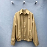 2025年9月27日入荷秋冬新作 miumiuジャケットファッション/誕生日プレゼント/贈り物 can工場