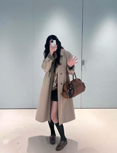 2025年9月27日入荷秋冬新作 miumiuジャケットファ...