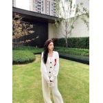 2025年9月27日入荷秋冬新作AMIセーターファッション/誕生日プレゼント/贈り物 can工場