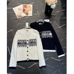 2025年9月27日入荷秋冬新作Dior ニットの上着ファッション/誕生日プレゼント/贈り物 can工場