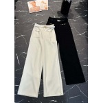 2025年9月27日入荷秋冬新作 miumiuジーパンファッション/誕生日プレゼント/贈り物 can工場