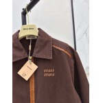 2025年9月27日入荷秋冬新作 miumiuジャケットファッション/誕生日プレゼント/贈り物 can工場