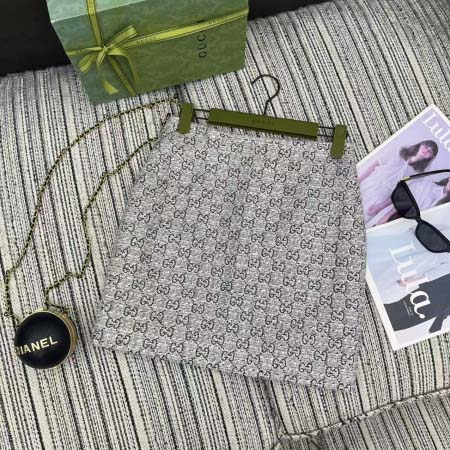 2025年9月28日入荷新作Gucciレディース服高級N品人...