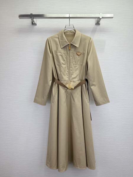 2025年9月28日入荷新作Pradaレディース服高級N品人...