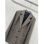 2025年9月28日入荷新作miumiuレディース服高級N品人気/KL工場