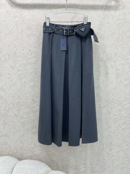 2025年9月28日入荷新作Pradaレディース服高級N品人...