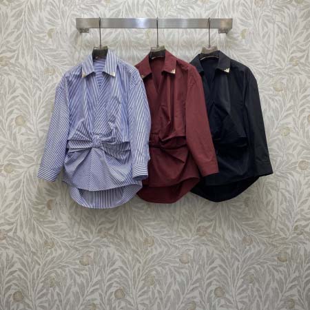 2025年9月28日入荷新作VALENTINOレディース服高...